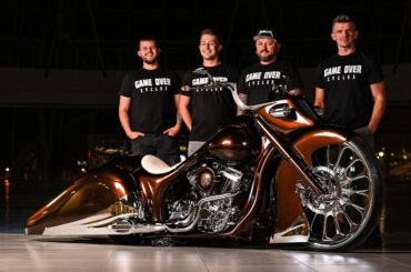 Slow Burn Game over Cycles